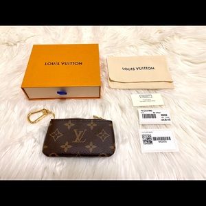 ❌- SOLD - Louis Vuitton Monogram Cles Key Pouch